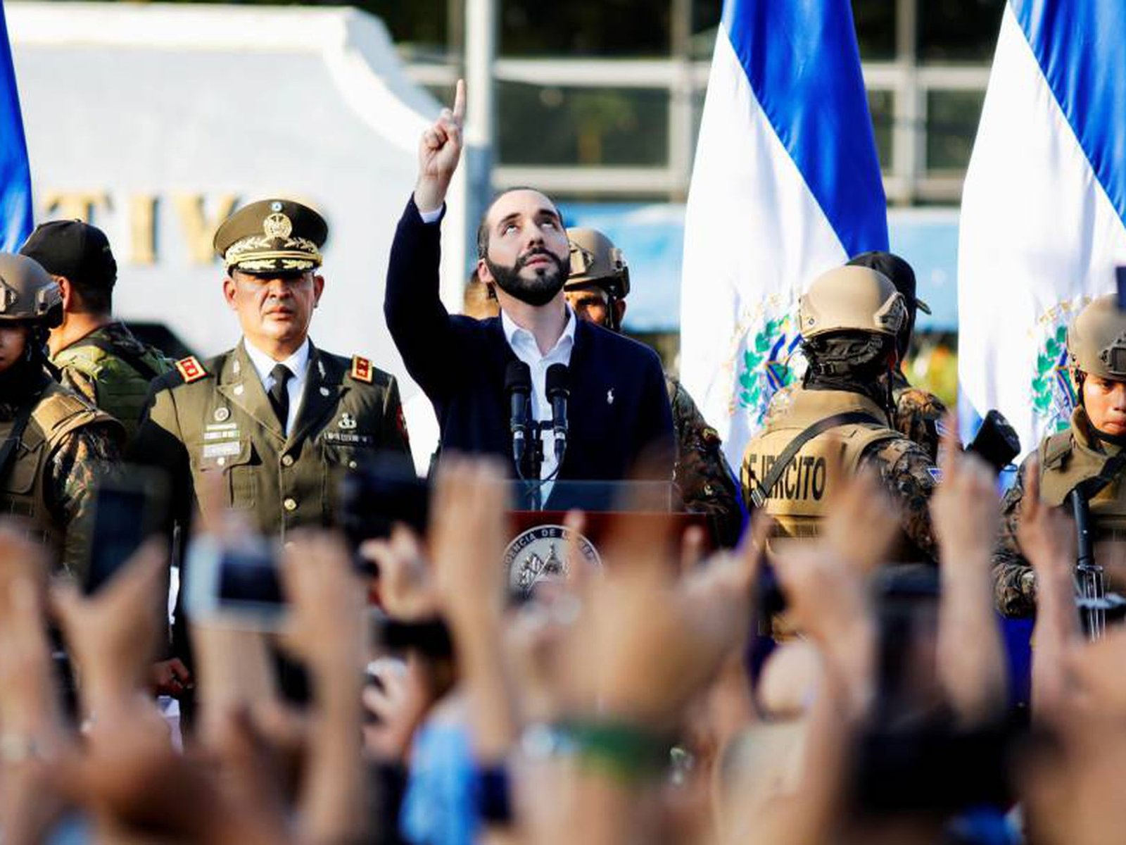 Imagen principal del artículo «El Salvador se convierte en un país atractivo y seguro»